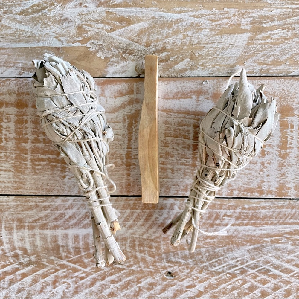 ✌🏼2 Sage Bundles & a Palo Santo✌🏼 (3 Smudging Sticks) 🆕